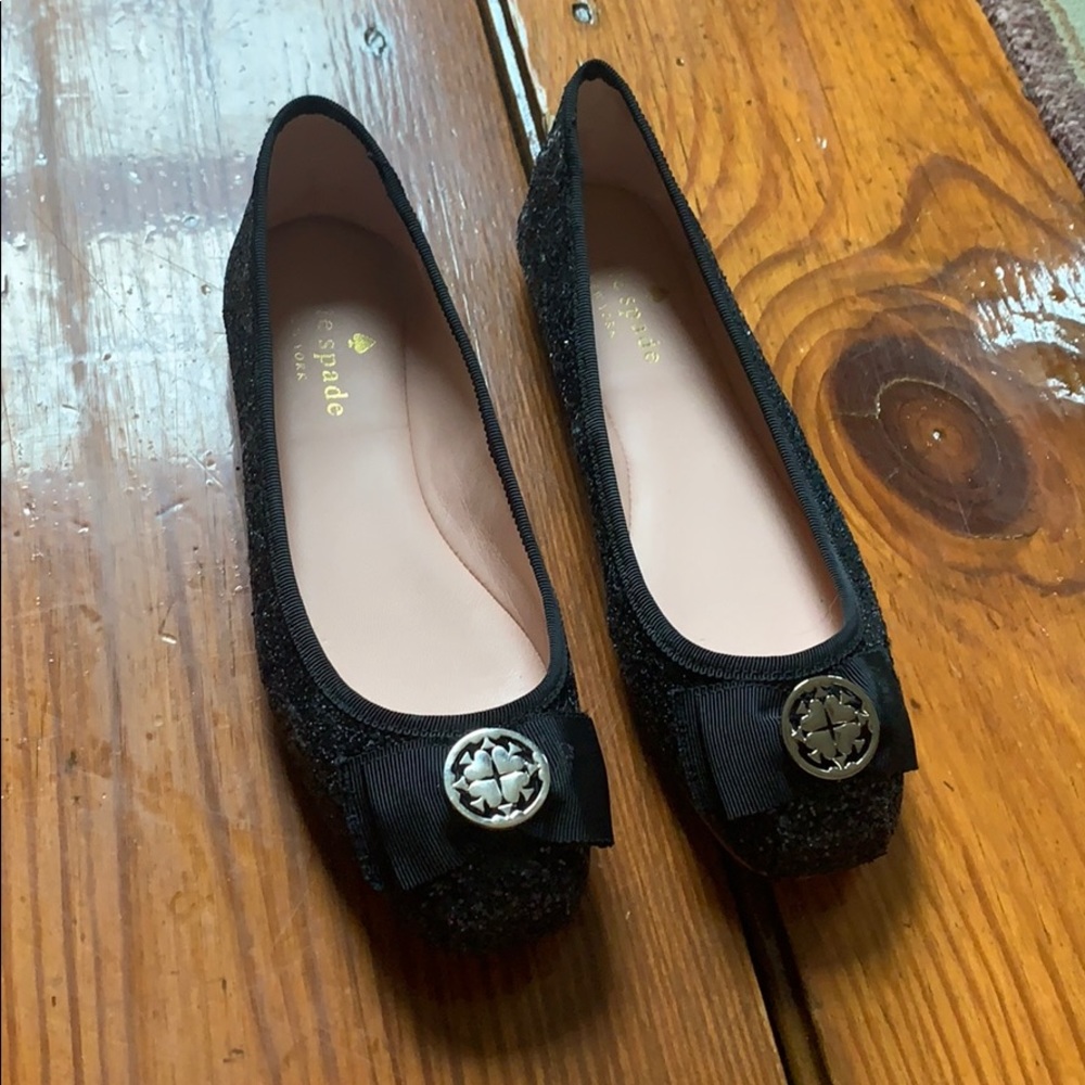 black flats
